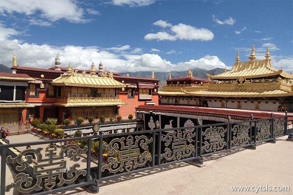 去拉薩旅游準備什么