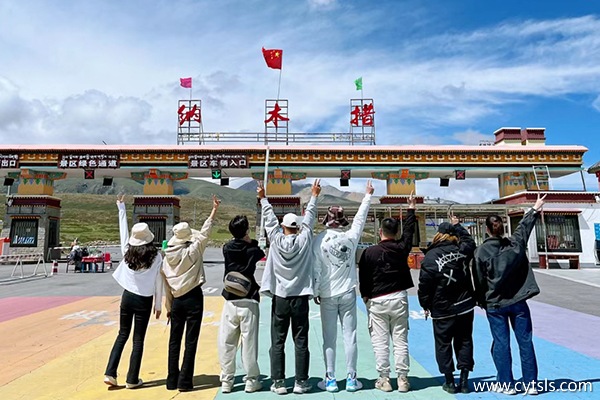 西藏8日游一個(gè)人多少錢(qián)