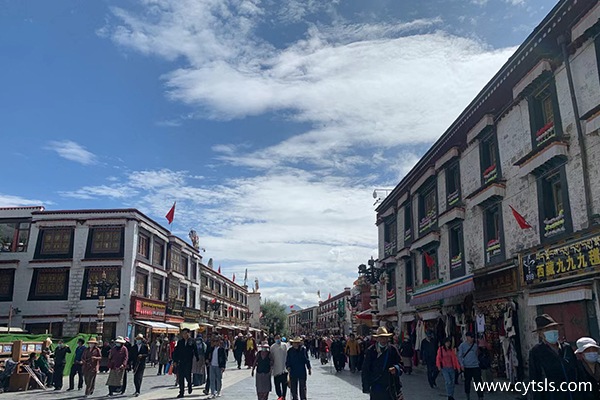 3月下旬到西藏旅游多少錢(qián)